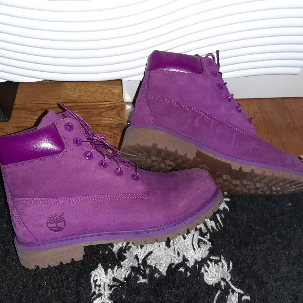 Purple timberlands - Picture 8 of 13